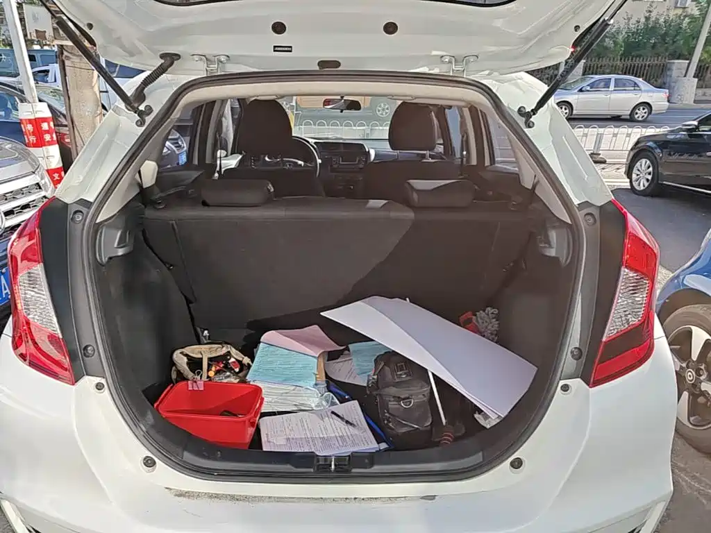 Honda Fit — фото 18
