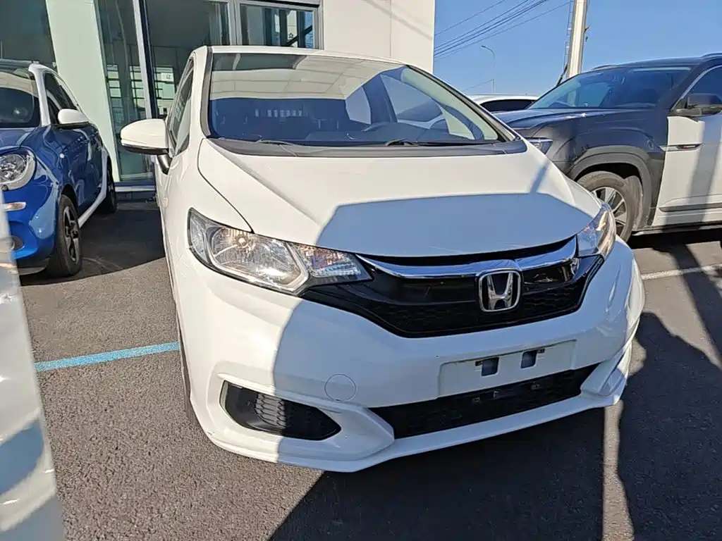 Honda Fit — фото 3