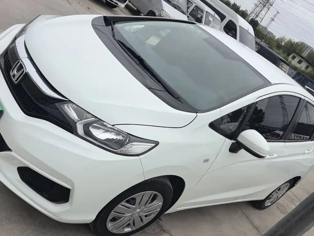 Honda Fit — фото 23