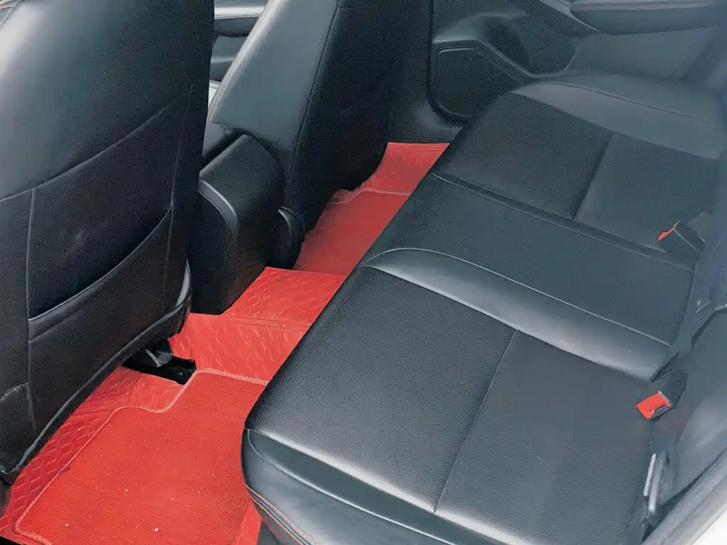 Honda Civic — фото 7