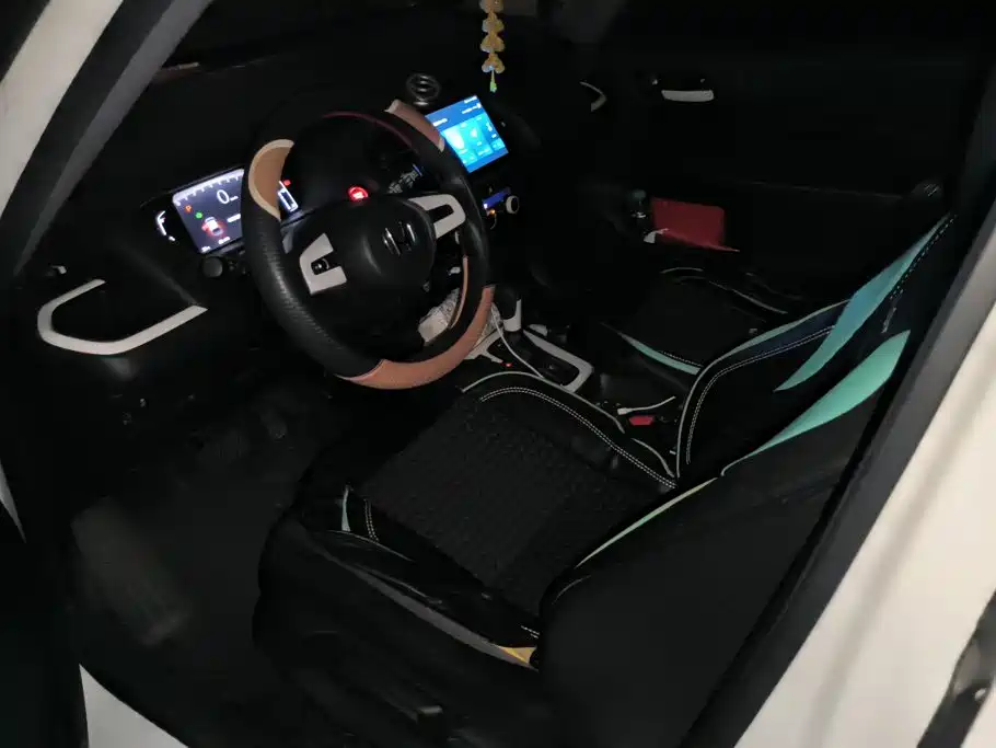 Honda Fit — фото 9