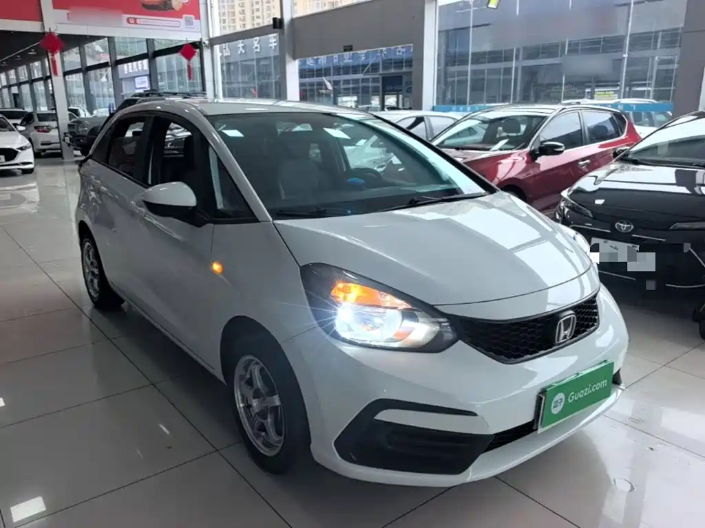 Honda Fit — фото 3