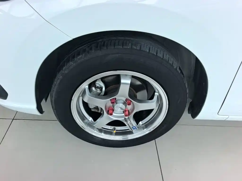 Honda Fit — фото 22