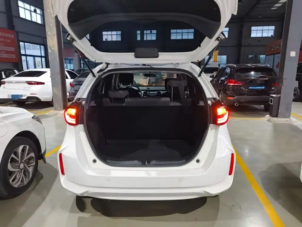 Honda Fit — фото 18