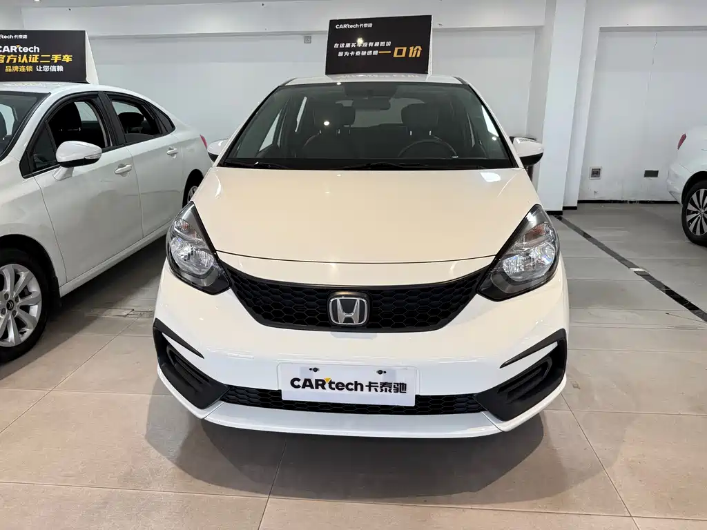 Honda Fit — фото 2