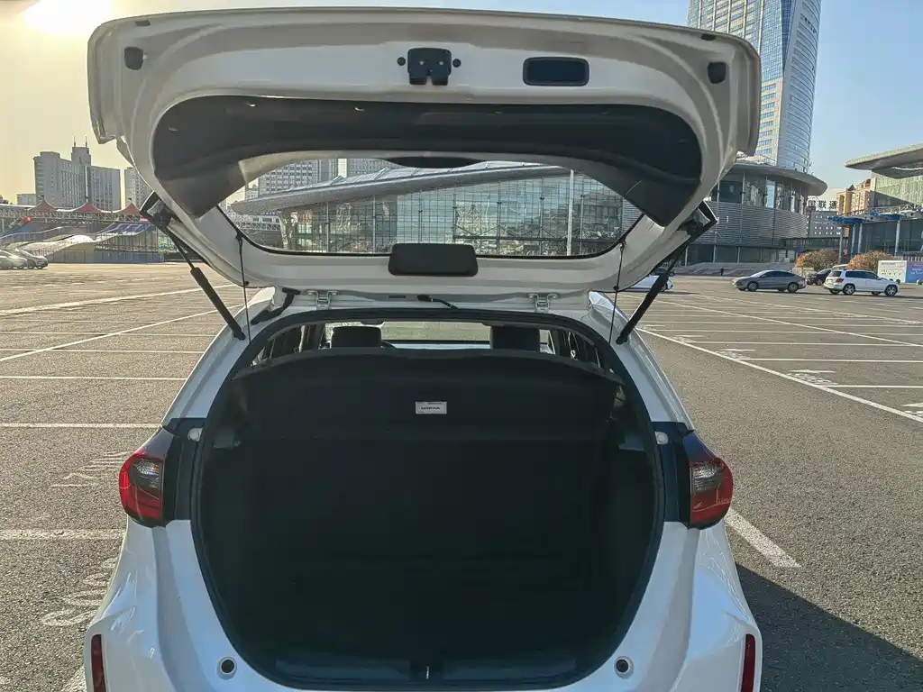 Honda Fit — фото 26