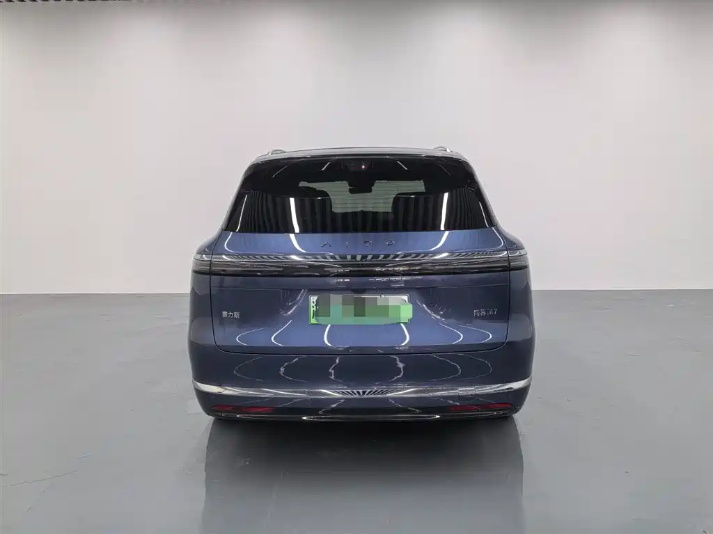 AITO AITO M7 — фото 6