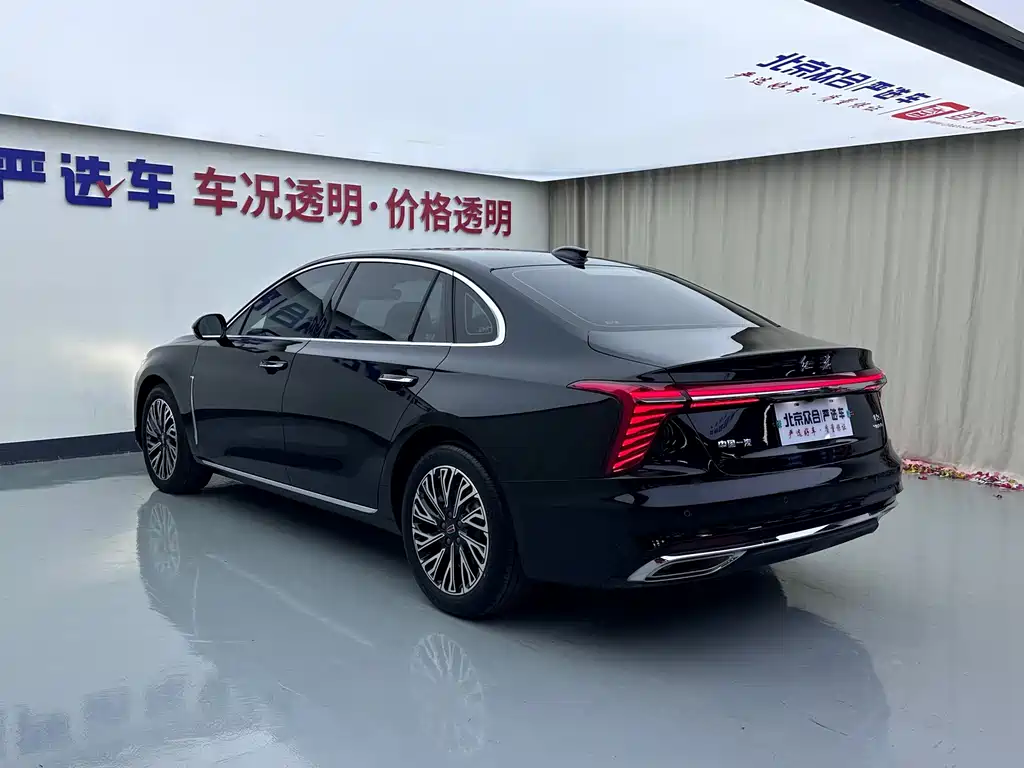 Hongqi Hongqi H5 — фото 23