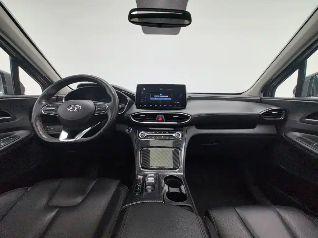 Hyundai Santa Fe — фото 5