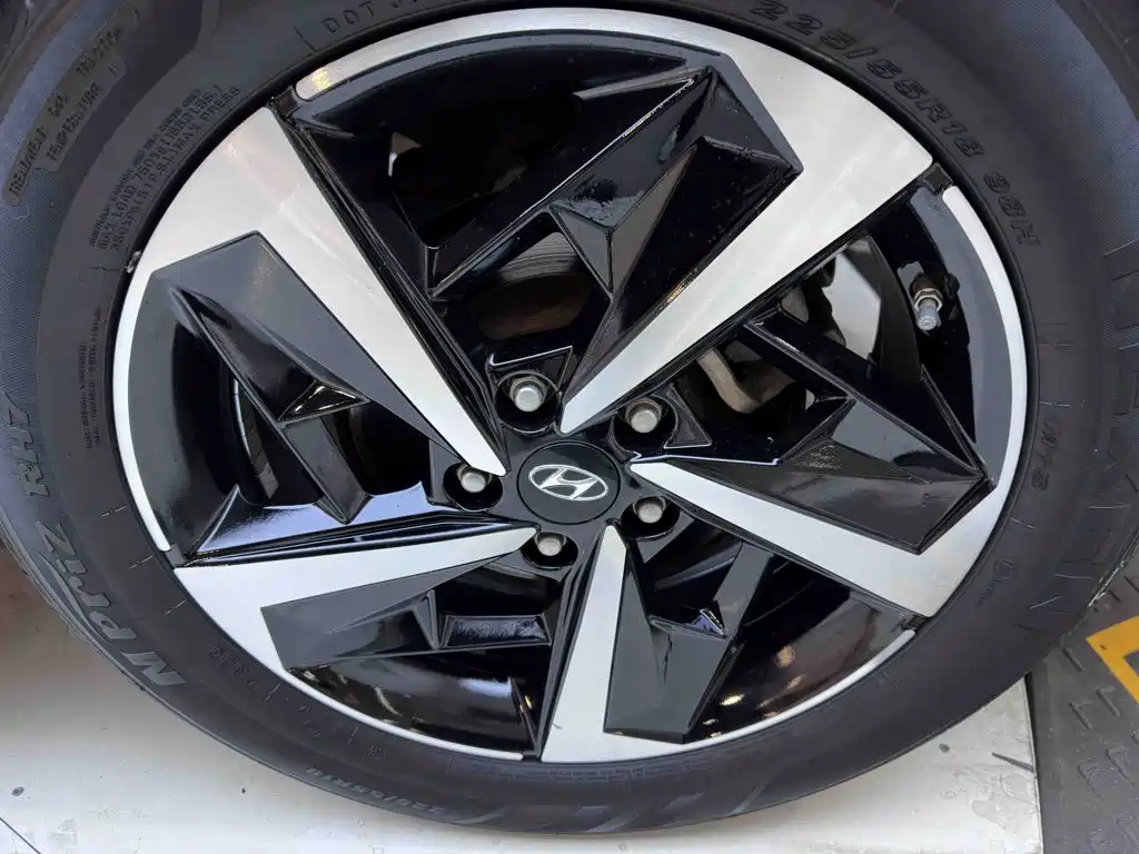 Hyundai ix35 — фото 22