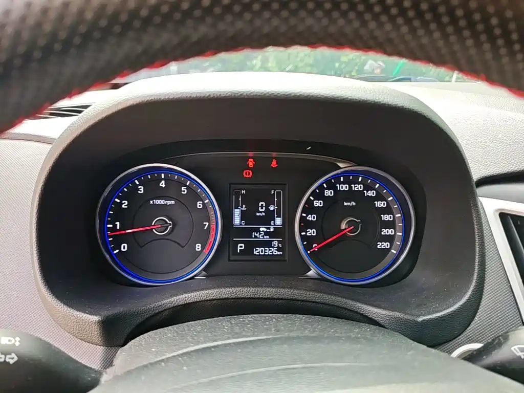 Hyundai ix25 — фото 11