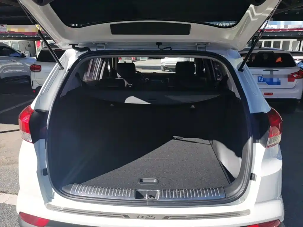 Hyundai ix25 — фото 18