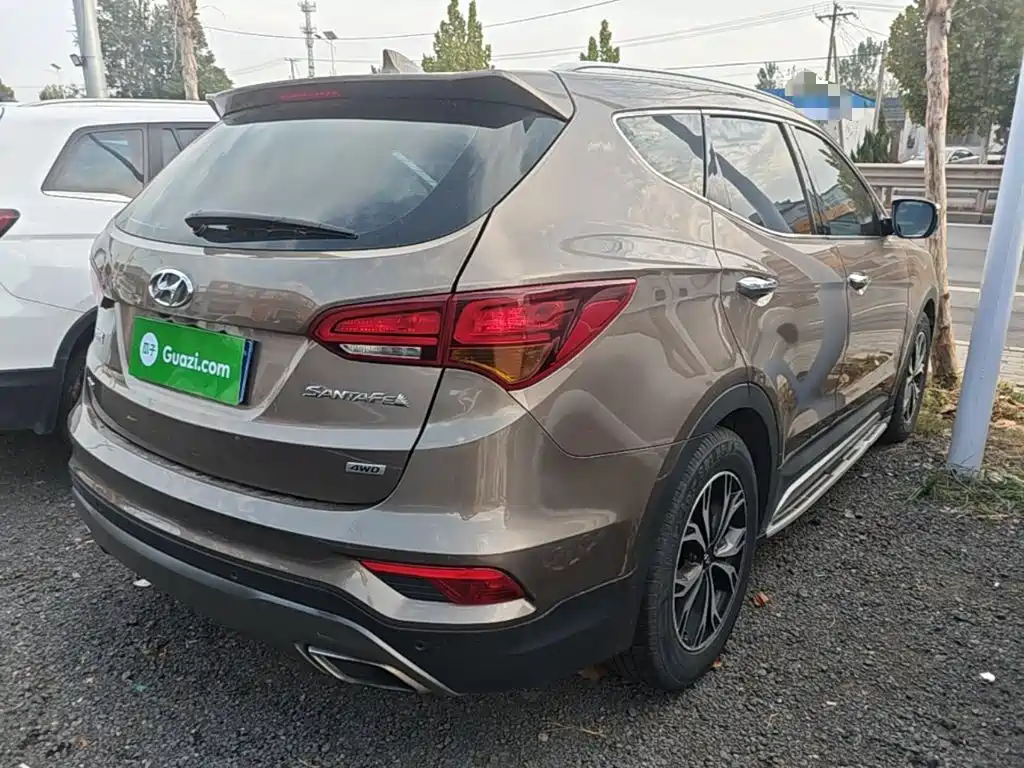 Hyundai Santa Fe — фото 6