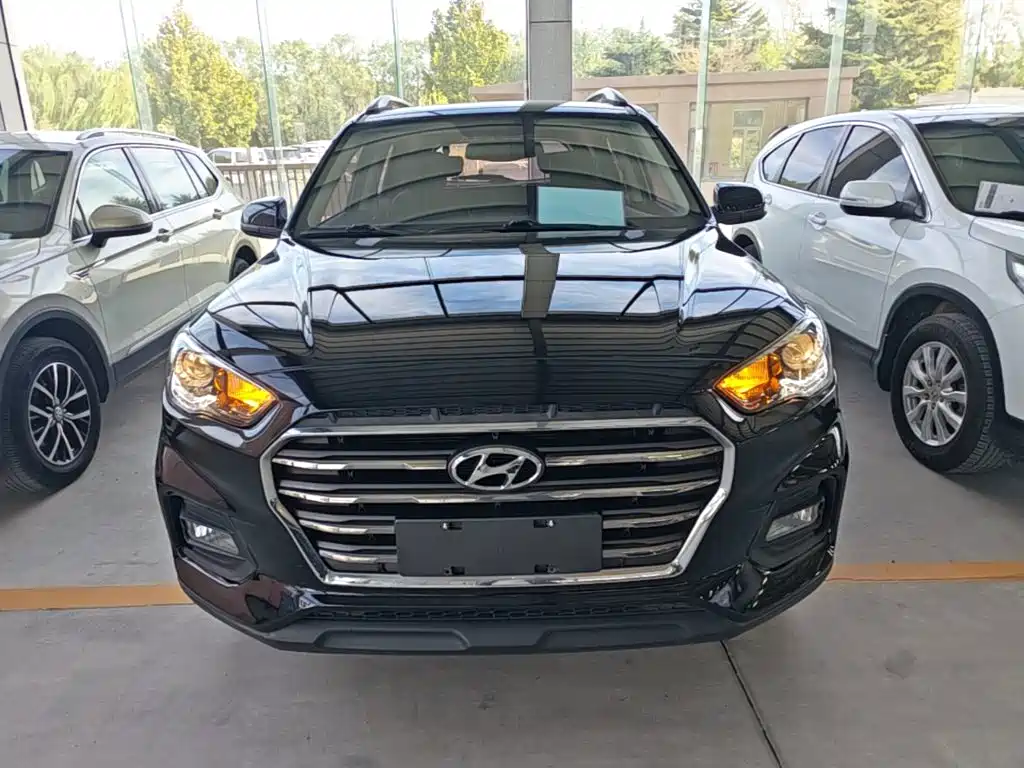 Hyundai ix35 — фото 2