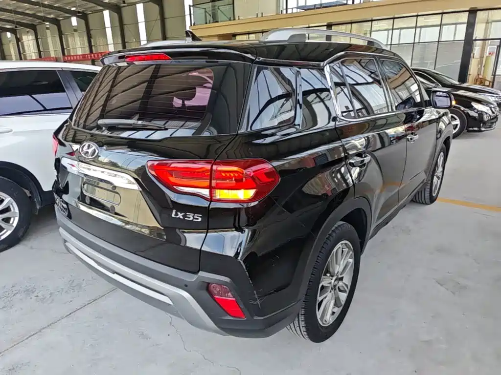 Hyundai ix35 — фото 6