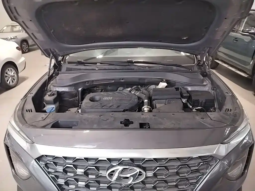 Hyundai Santa Fe — фото 19