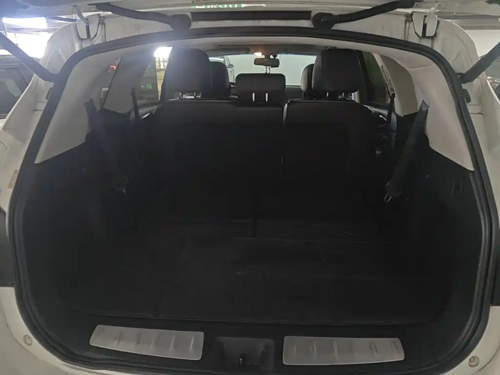 Infiniti QX60 (Import) — фото 15