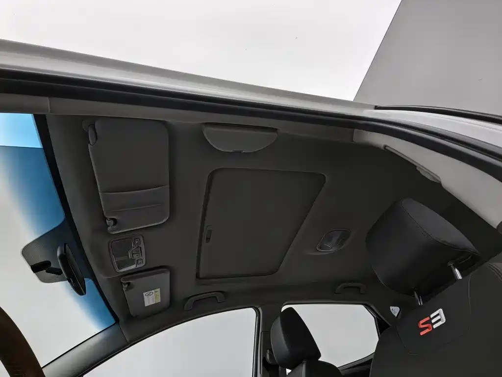 JAC Refine S3 — фото 14