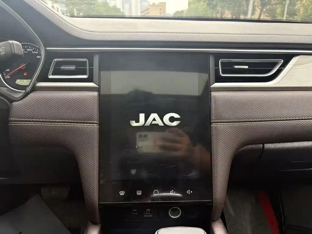JAC A5 — фото 17