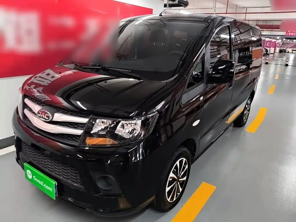 JAC Refine Refine M3