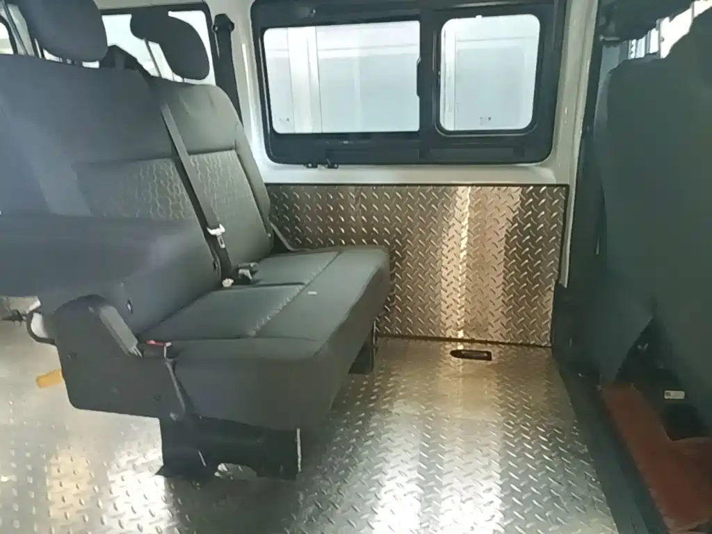 JMC JMC Fushun — фото 16