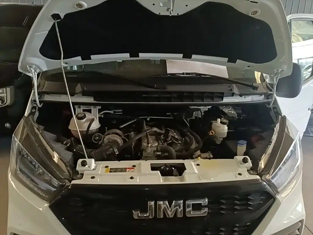 JMC Tesla — фото 19