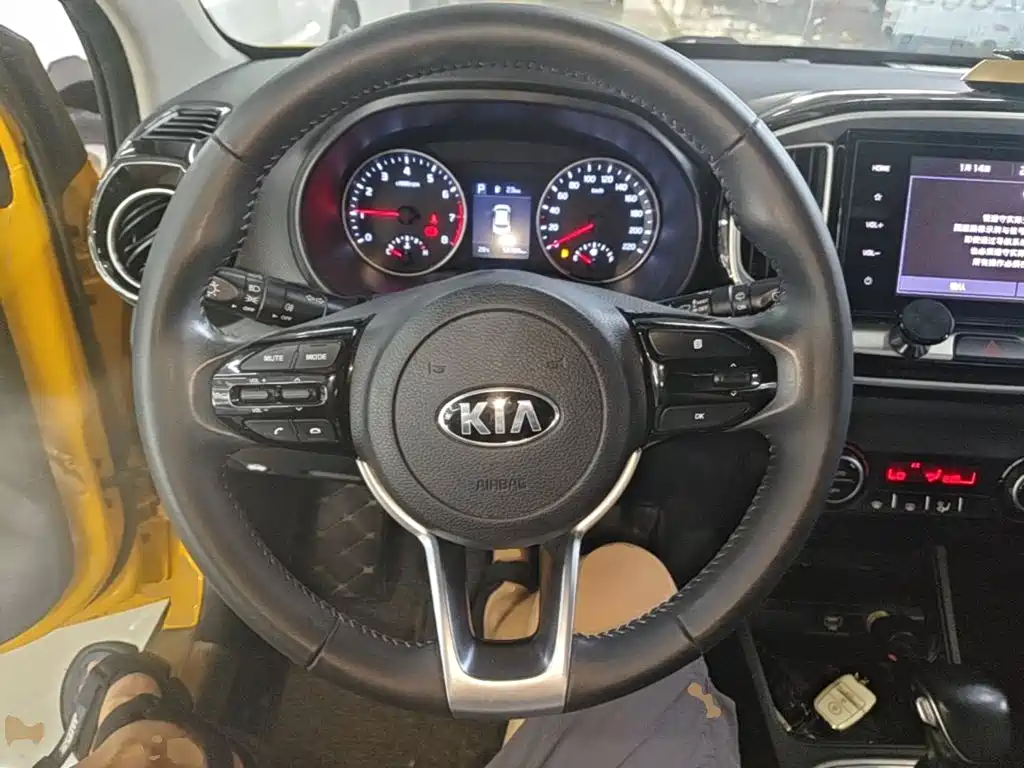 Kia KX1 — фото 10