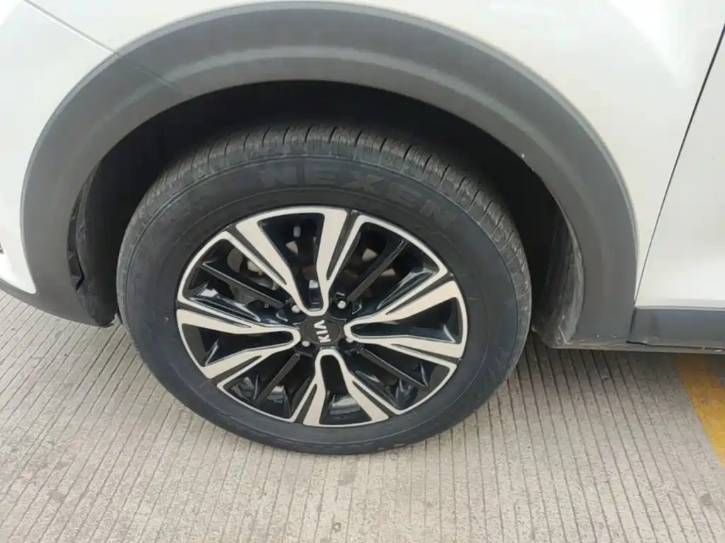 Kia KX1 — фото 22