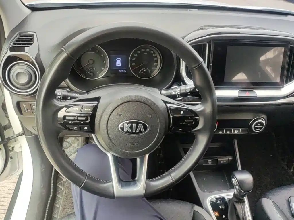 Kia KX1 — фото 9