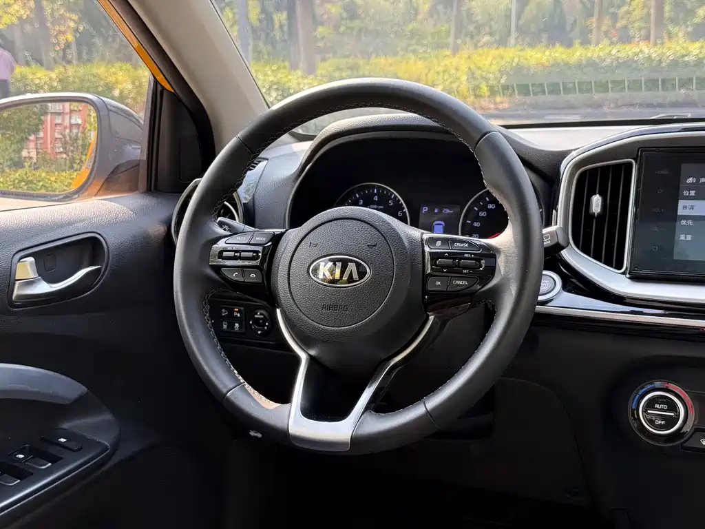 Kia KX1 — фото 11
