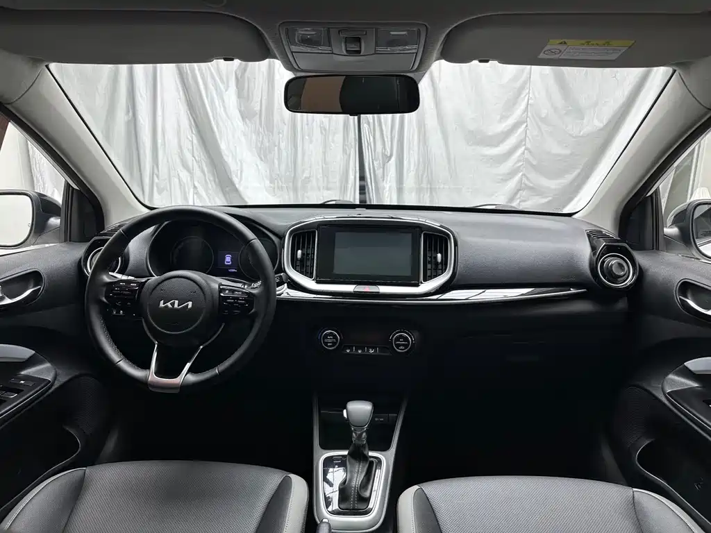 Kia KX1 — фото 5