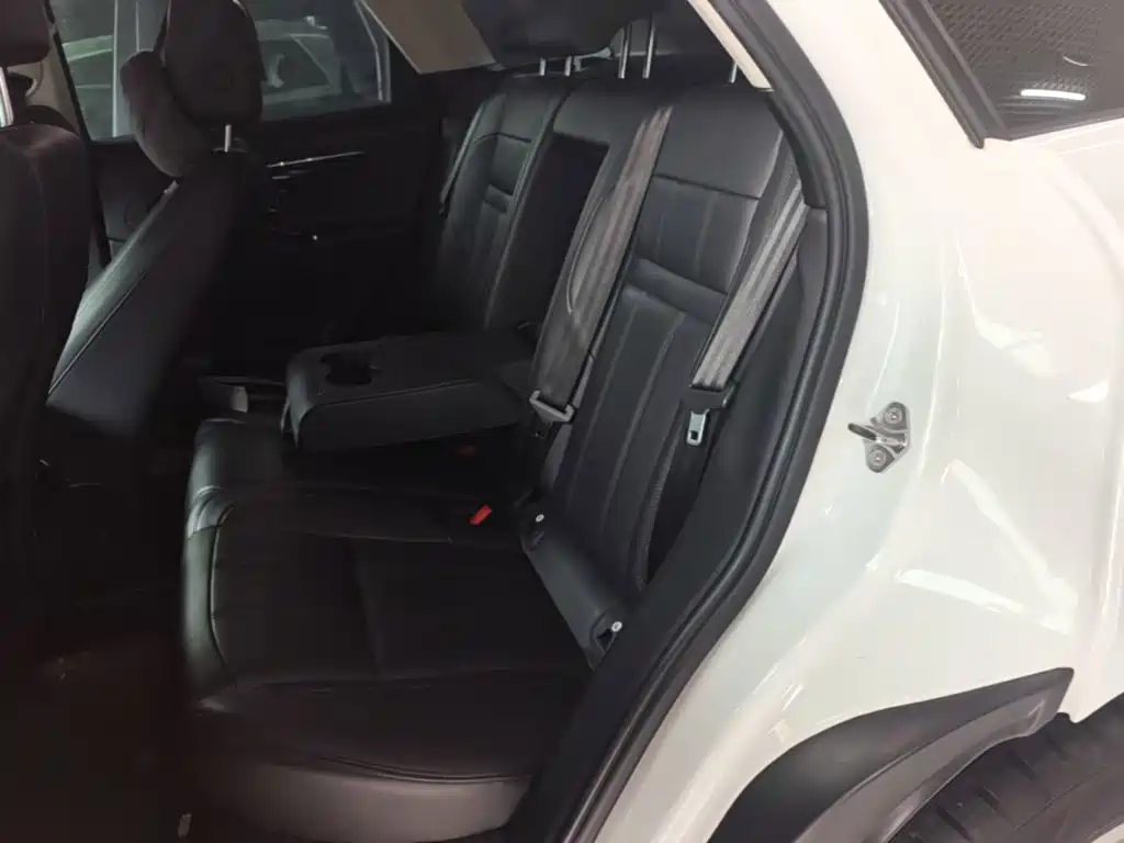 Land Rover Evoque — фото 16
