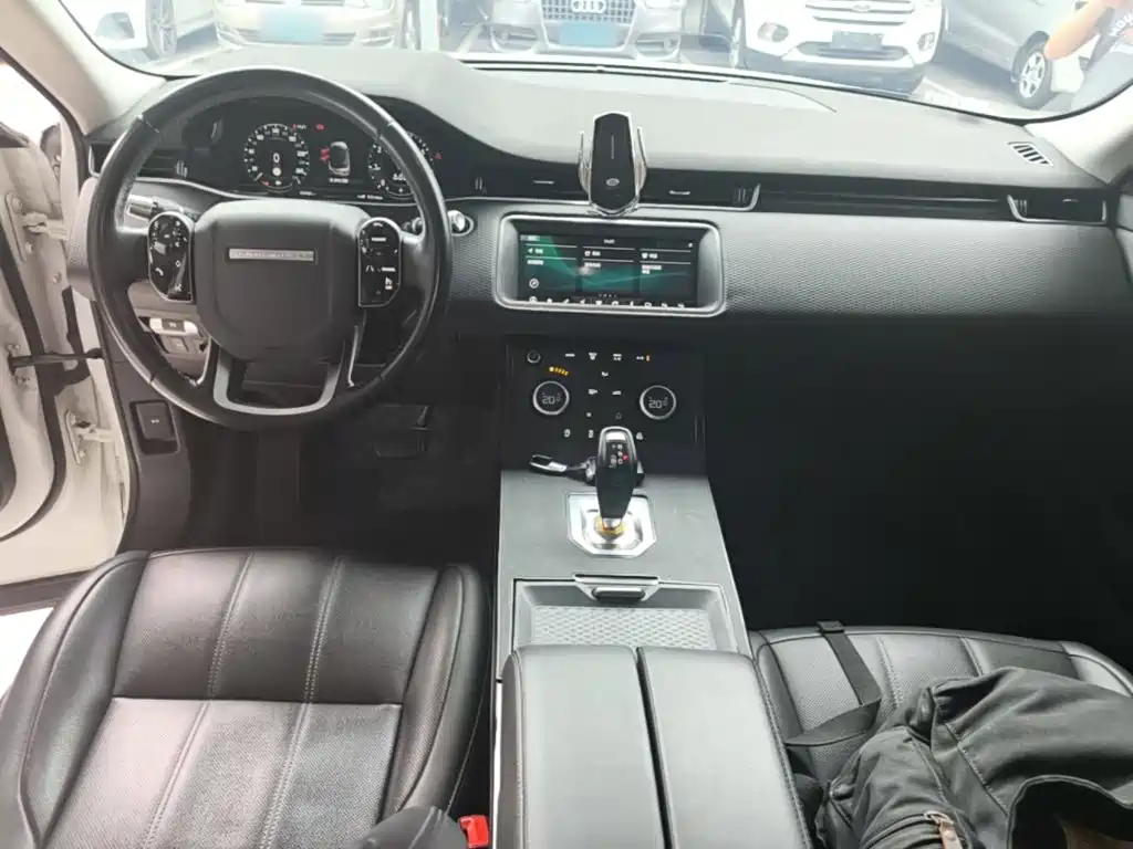 Land Rover Evoque — фото 9