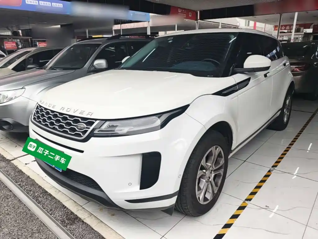 Land Rover Evoque — фото 1