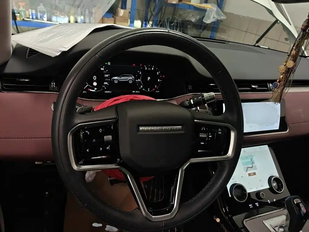 Land Rover Evoque — фото 2
