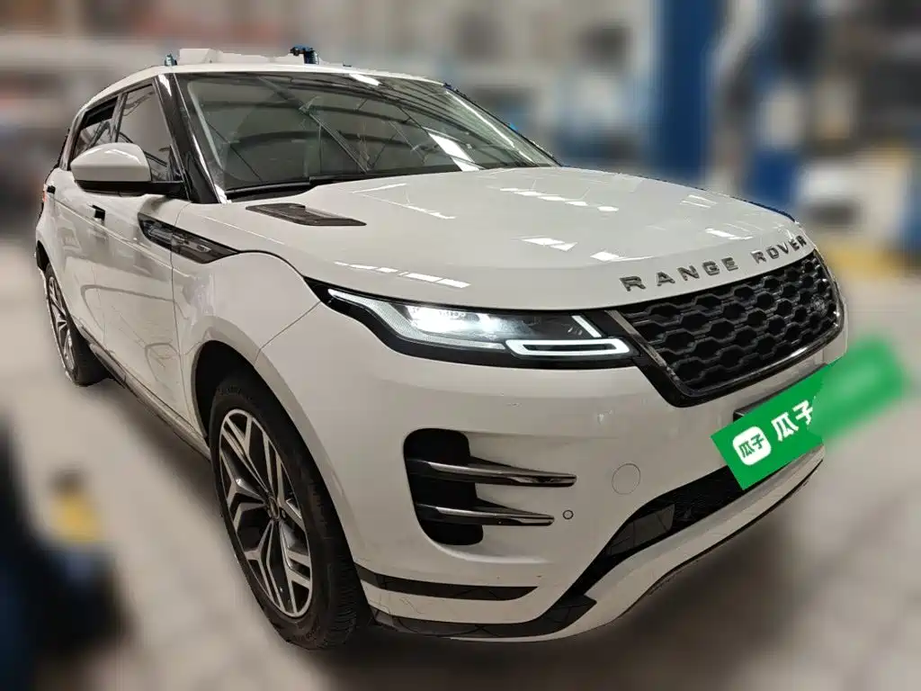 Land Rover Evoque — фото 23
