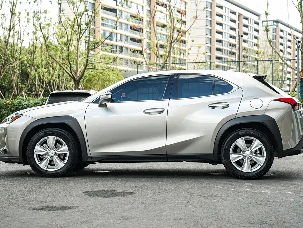 Lexus UX — фото 7