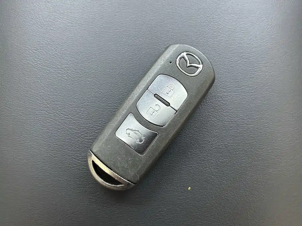 Mazda Atenza — фото 16