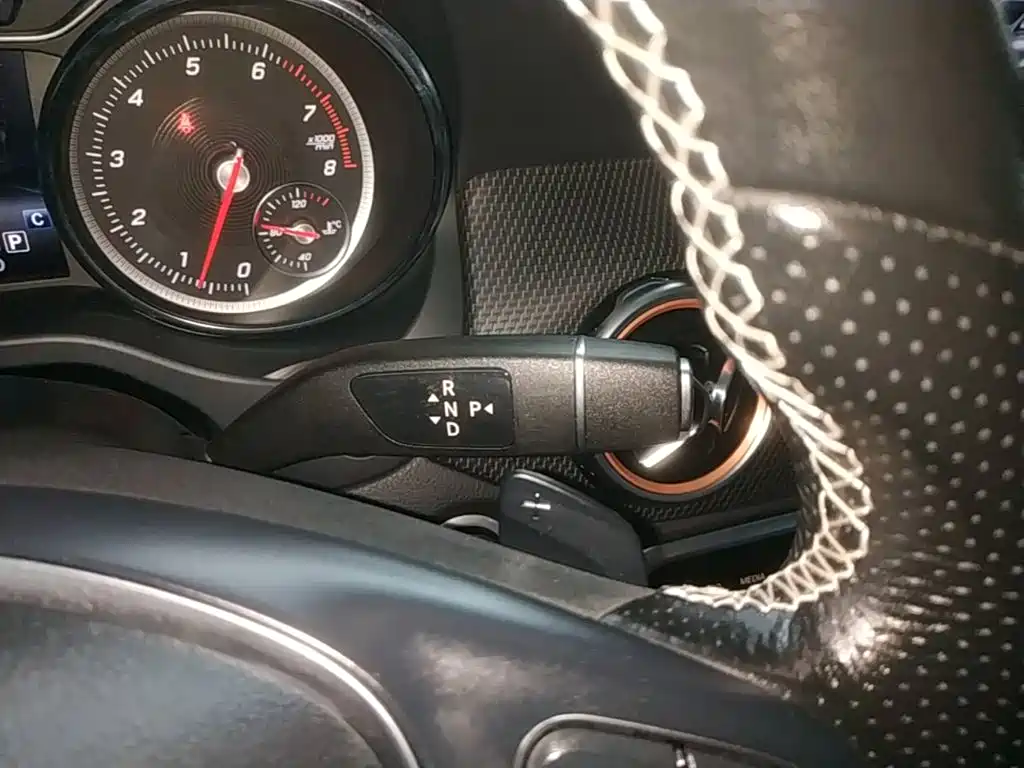 Mercedes-Benz GLA — фото 13