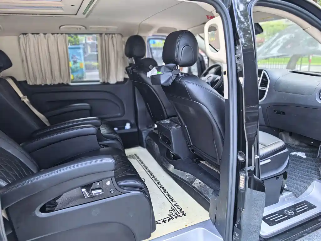 Mercedes-Benz Vito — фото 14