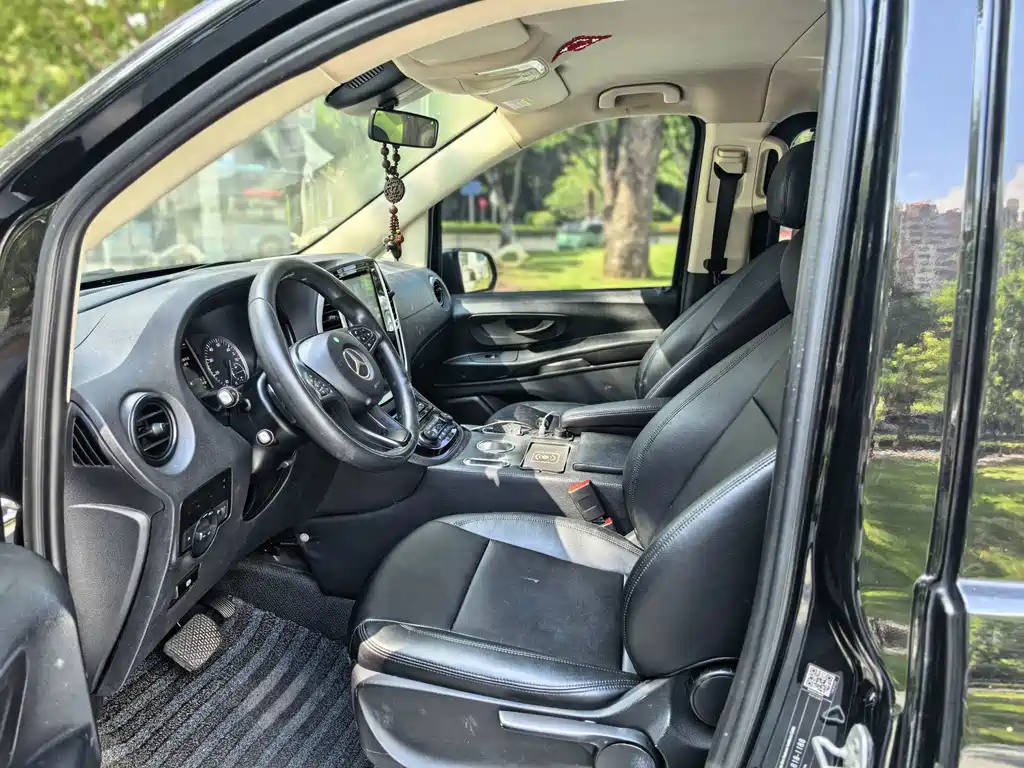 Mercedes-Benz Vito — фото 6