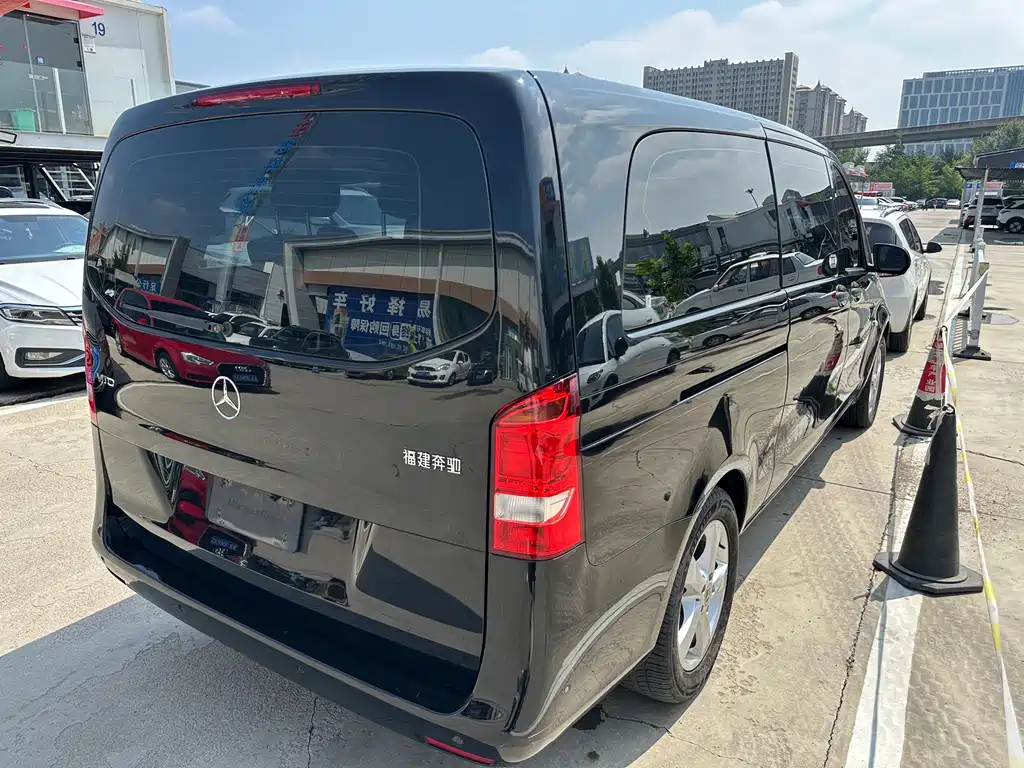 Mercedes-Benz Vito — фото 2