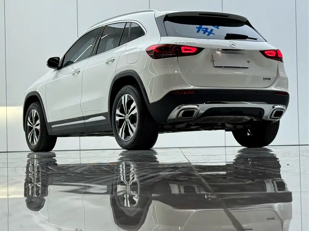 Mercedes-Benz GLA — фото 14