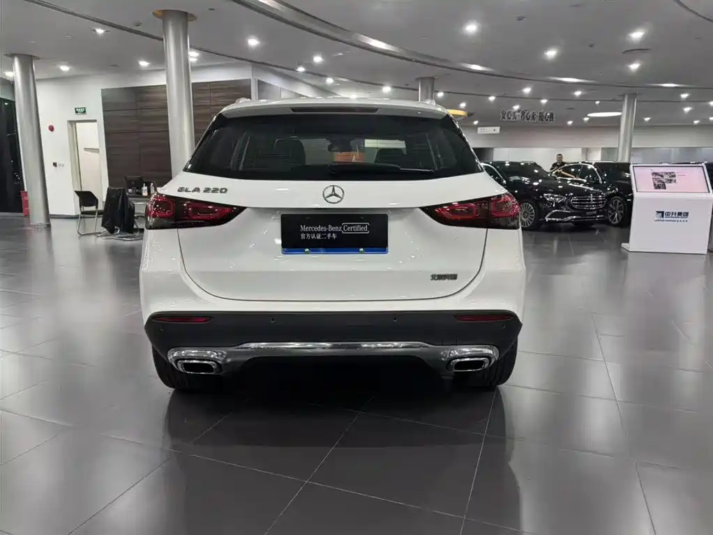 Mercedes-Benz GLA — фото 4