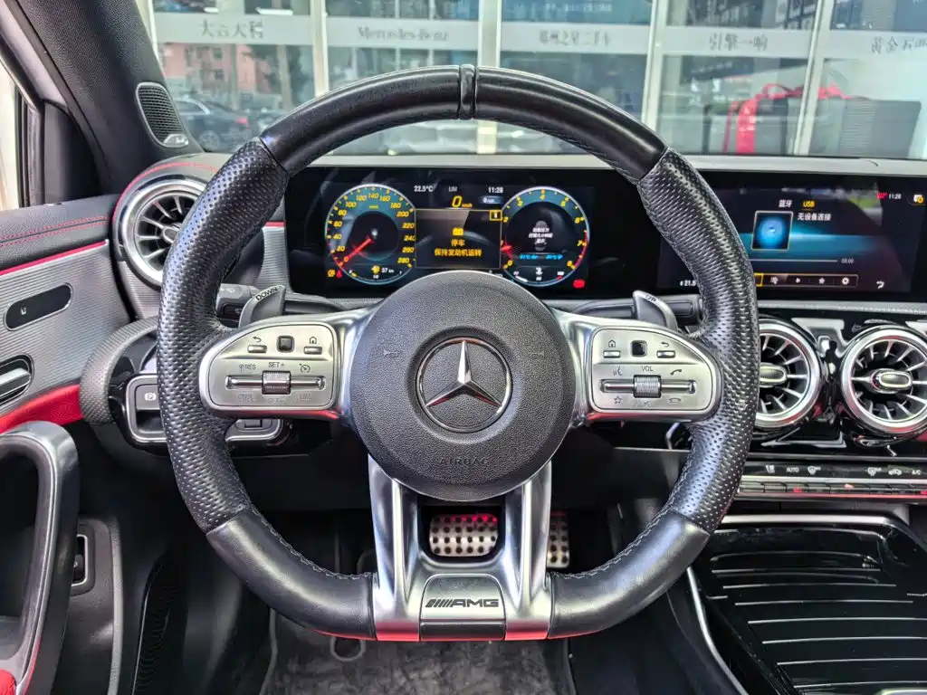 Mercedes-Benz A-Class AMG — фото 5