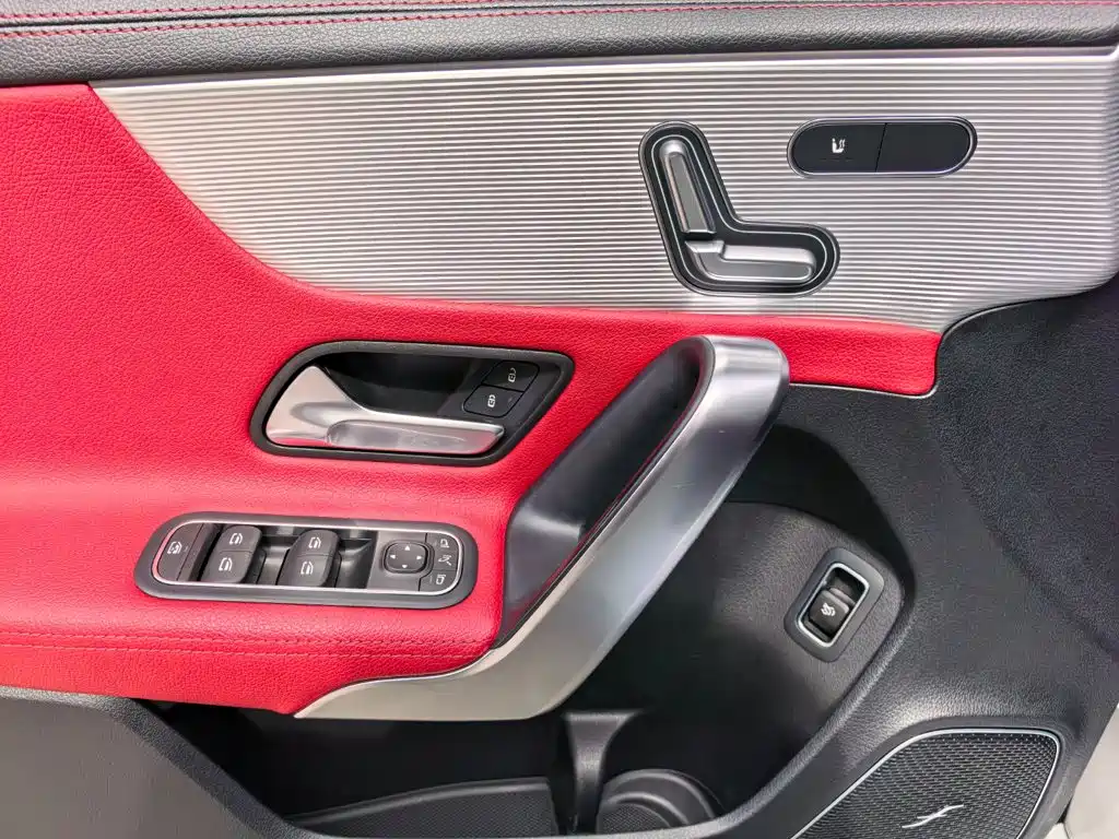 Mercedes-Benz A-Class AMG — фото 6
