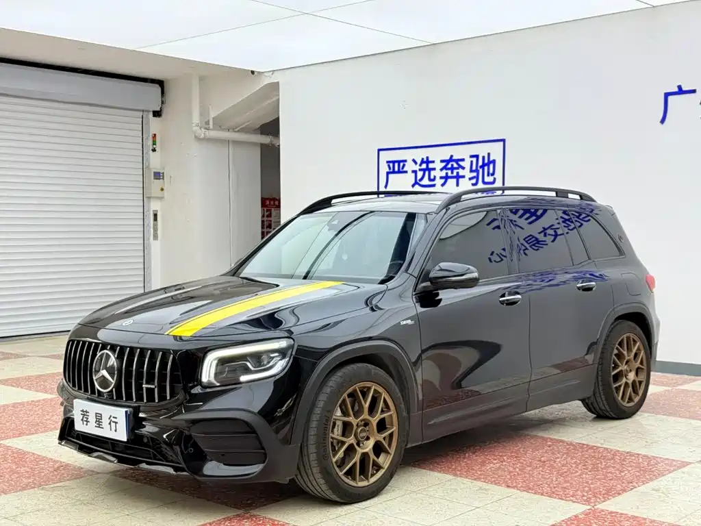 Mercedes-Benz GLB AMG — фото 4