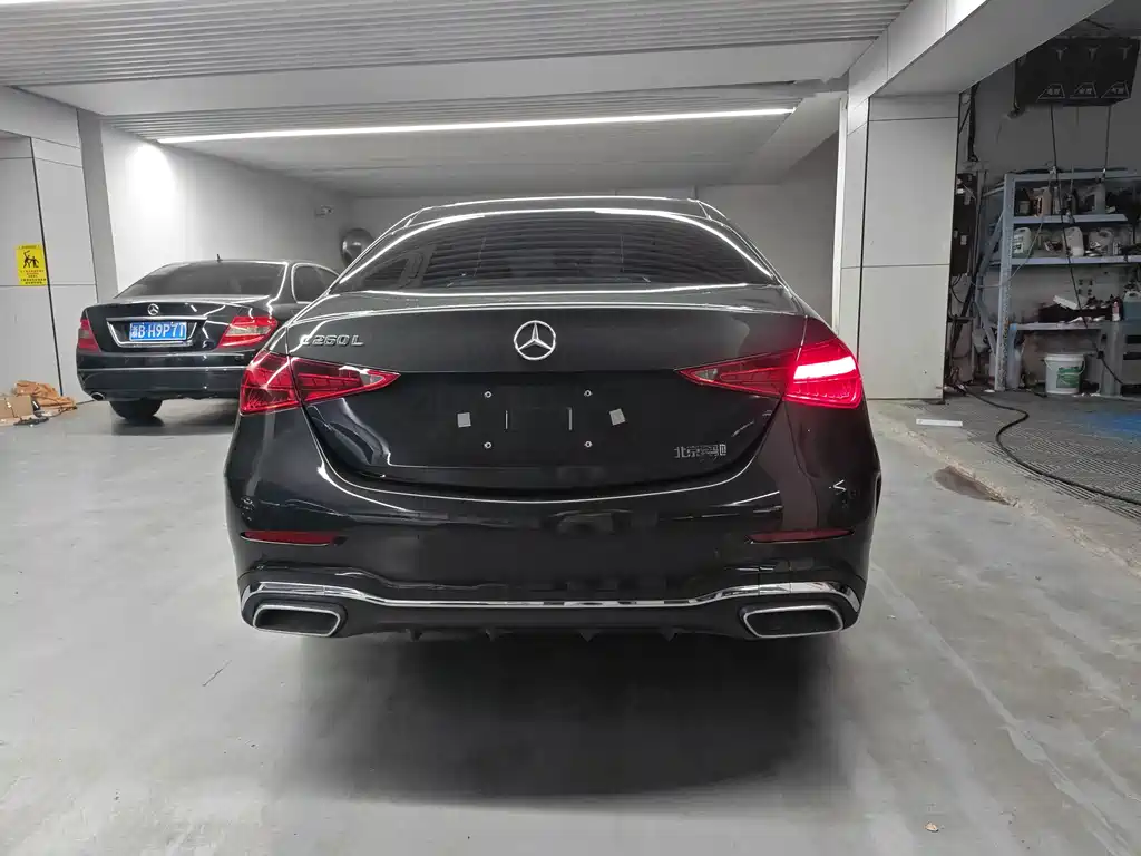Mercedes-Benz C-Class — фото 14