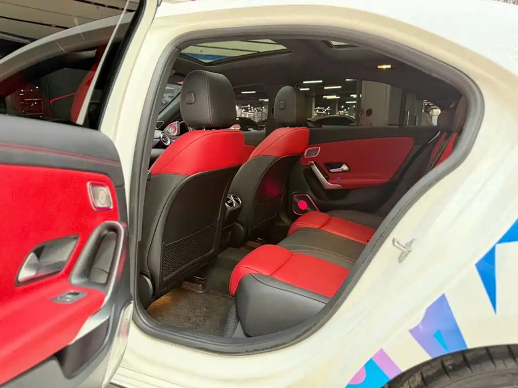 Mercedes-Benz A-Class AMG — фото 9
