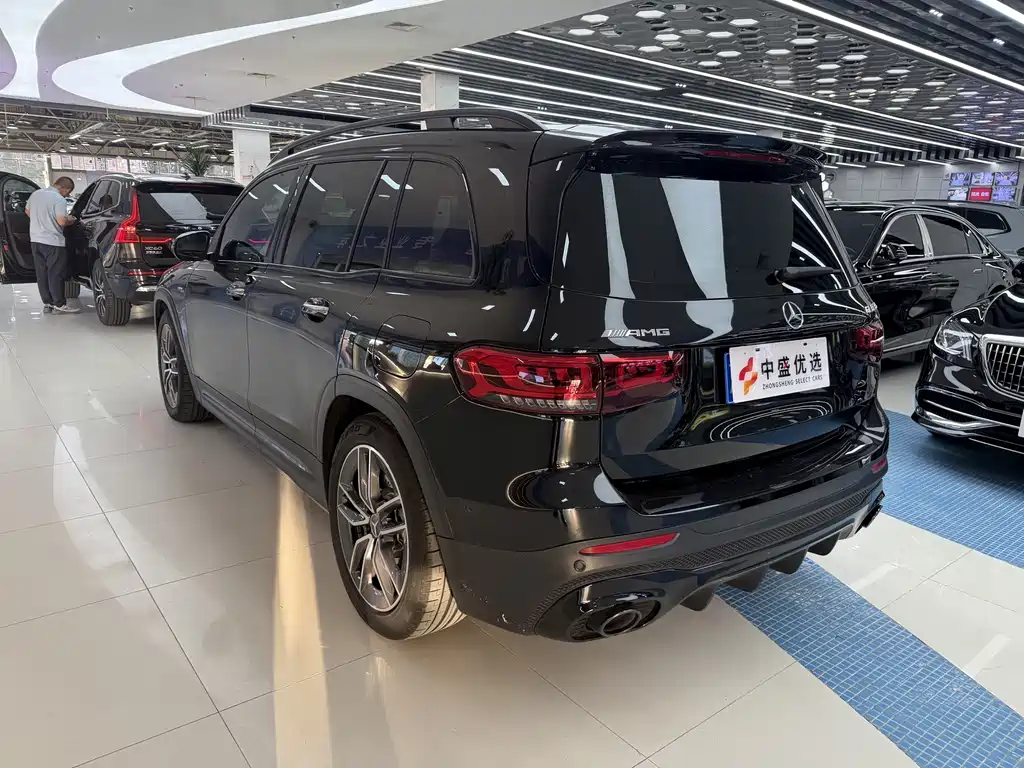 Mercedes-Benz GLB AMG — фото 5